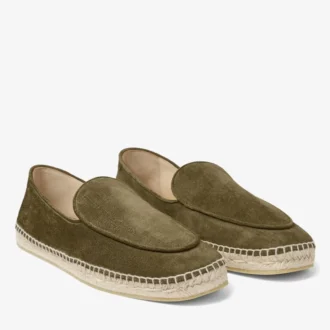 Espadryle z sznurowaniem w kolorze winorośli z aksamitnej zamszowej skóry w kolorze mchu z wygrawerowanymi detalami Espadryle z sznurowaniem w kolorze winorośli z aksamitnej zamszowej skóry w kolorze mchu z wygrawerowanymi detalami