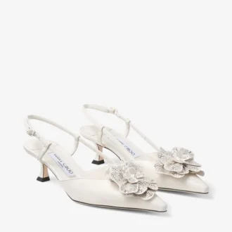 Mimmi Sling Back 50 Latte – błyszczące sandałki z nappa z koronkową ozdobą