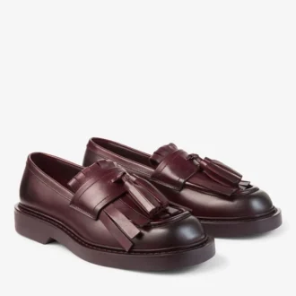 Mokasyny Buff Fringe z frędzlami Mokasyny z woskowanej skóry cielęcej w kolorze głębokiego merlot Mokasyny Buff Fringe z frędzlami Mokasyny z woskowanej skóry cielęcej w kolorze głębokiego merlot