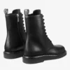 Rowan Derby Boot Czarne botki z gładkiej skóry cielęcej z metalowymi detalami Rowan Derby Boot Czarne botki z gładkiej skóry cielęcej z metalowymi detalami