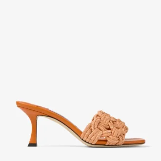 Sandały typu mule Chara 70 w kolorze pomarańczowym „Sunset Orange” z szydełkowanej rafii i skóry nappa
